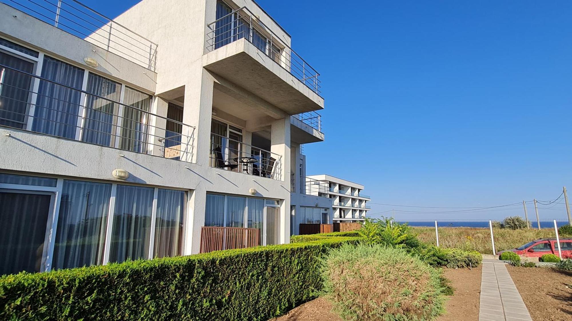 Casa Bellevue Apartment Костинещи Екстериор снимка