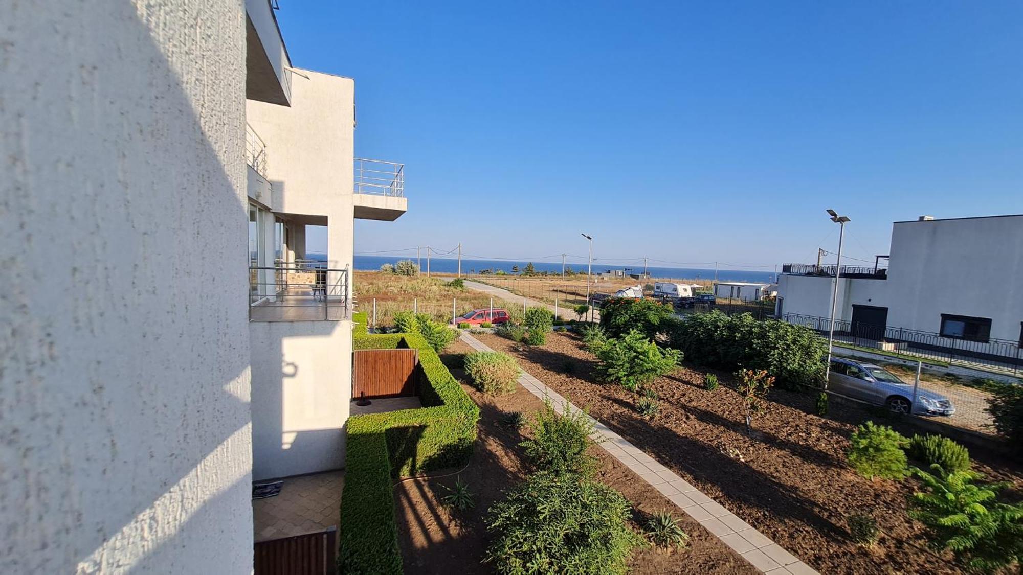 Casa Bellevue Apartment Костинещи Екстериор снимка