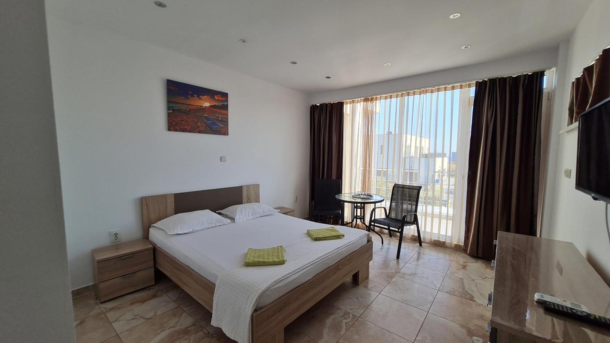 Casa Bellevue Apartment Костинещи Екстериор снимка