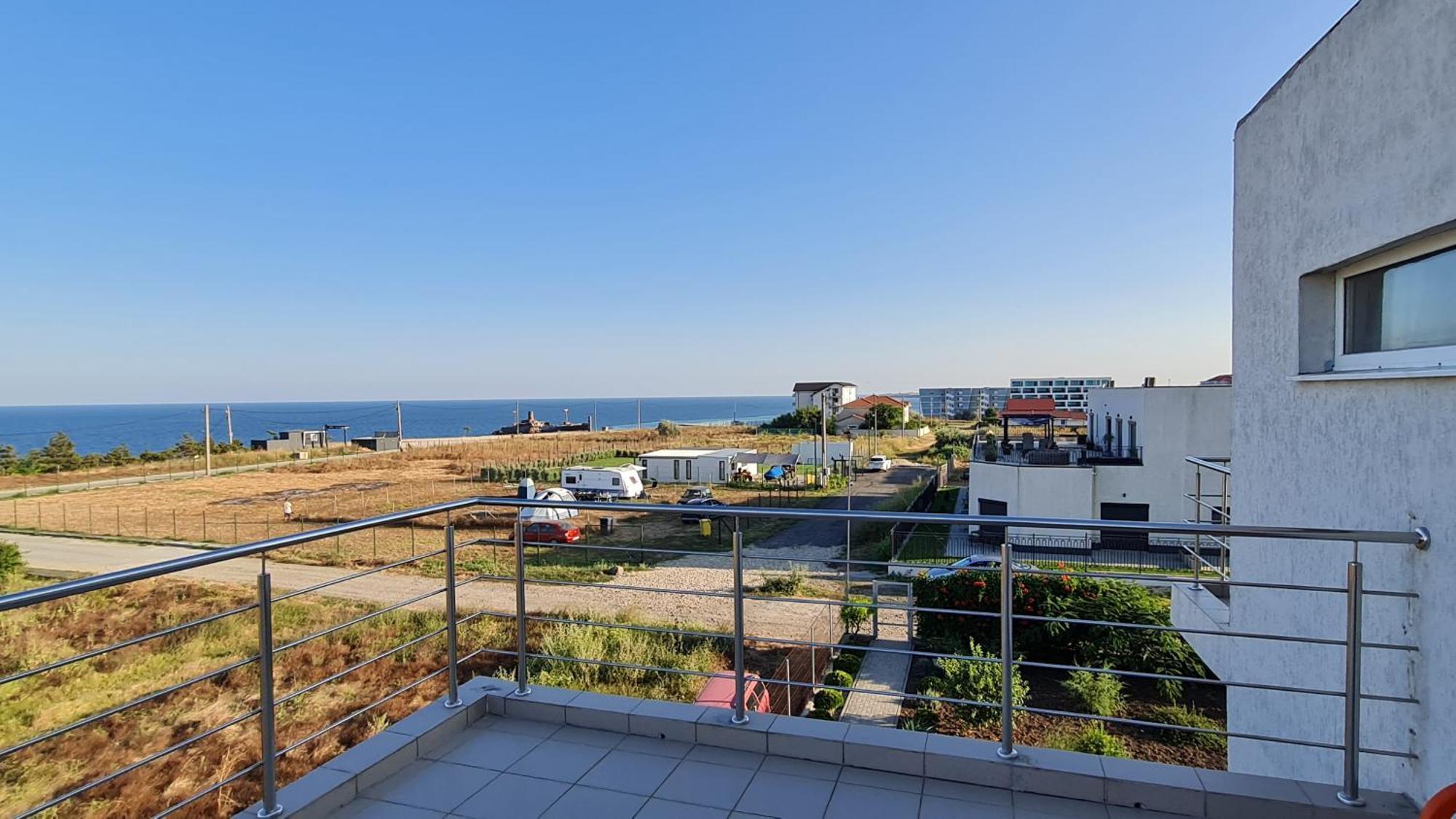 Casa Bellevue Apartment Костинещи Екстериор снимка