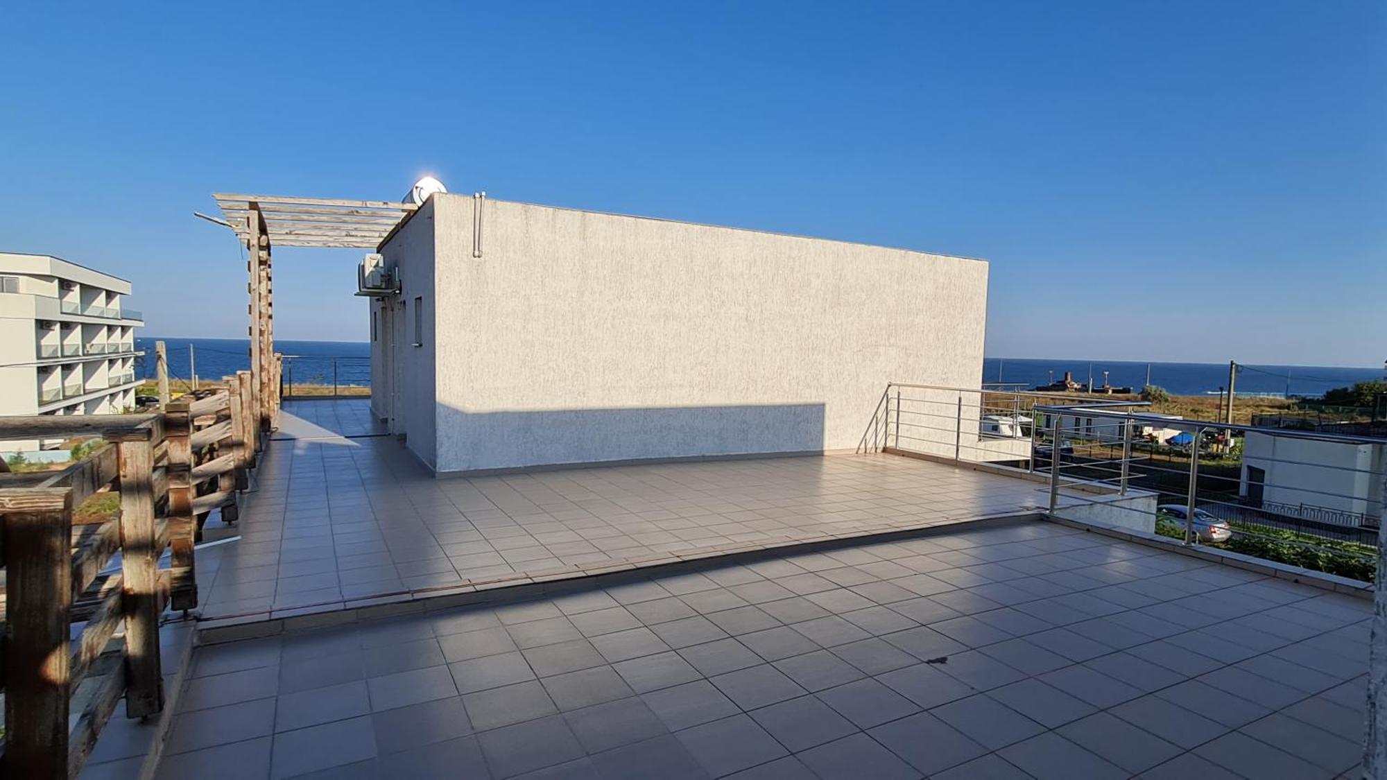 Casa Bellevue Apartment Костинещи Екстериор снимка